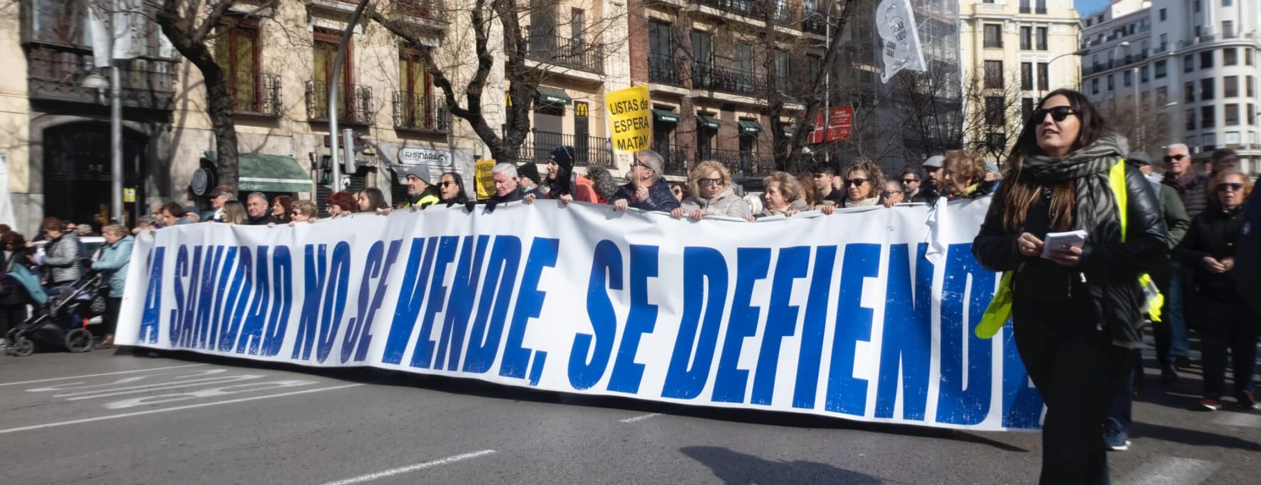 Protest for public health in Madrid, February 12, 2023. Source: Luis Fernández García, Wikimedia commons.